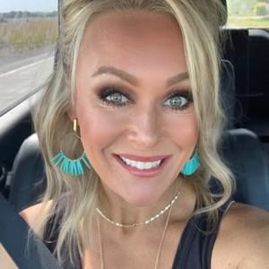 Meet your Posher, Kelsi